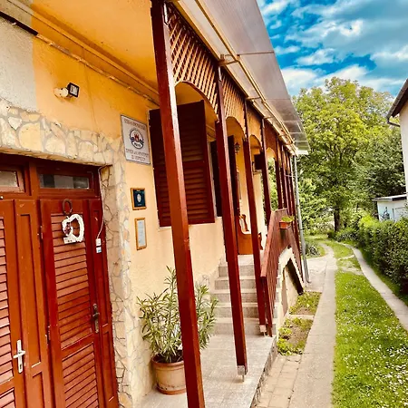 Apartment Sunny & Heviz